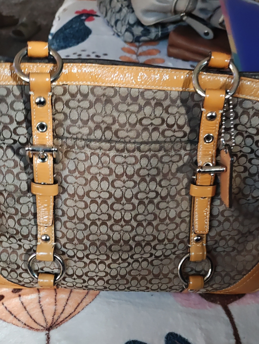 Signature Pattern Tote with Yellow Trim